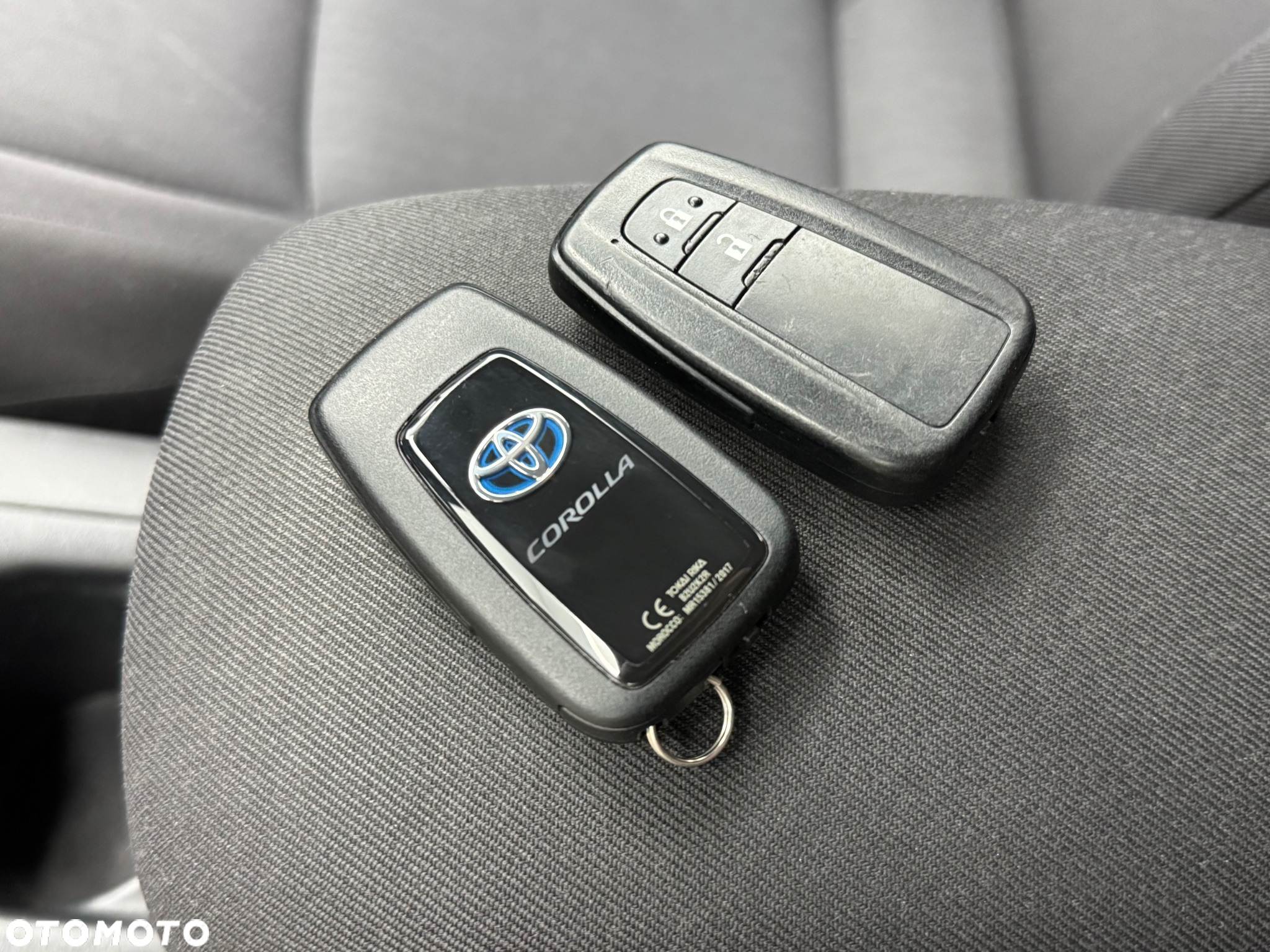 Toyota Corolla 1.8 Hybrid Active - 34