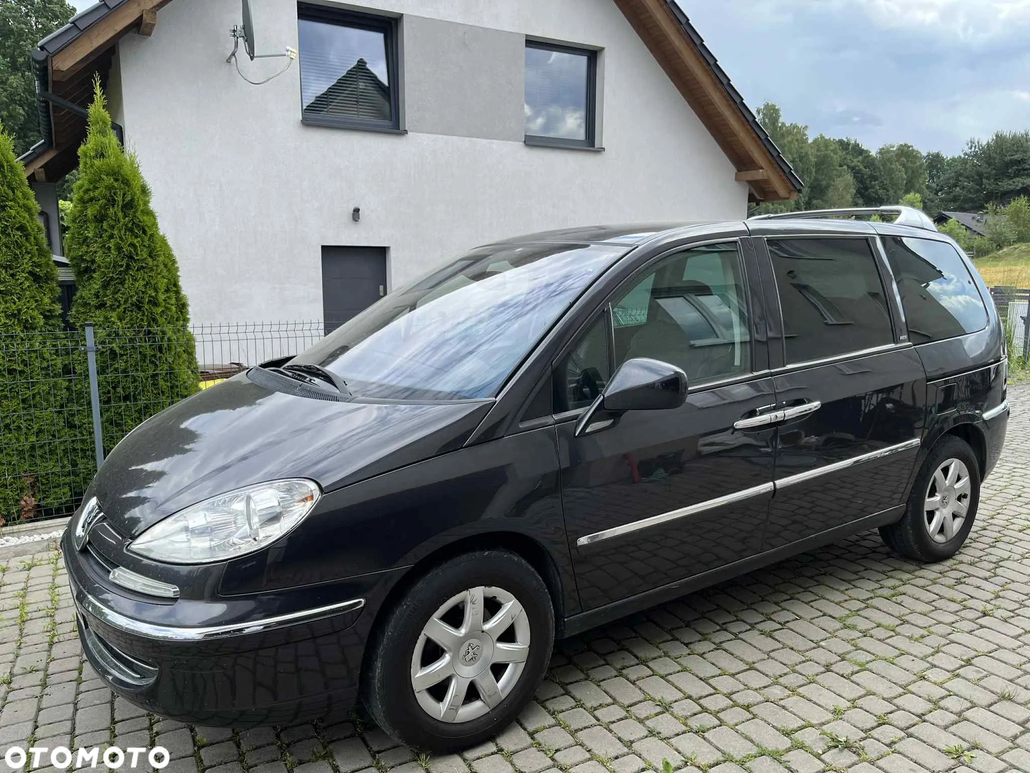 Peugeot 807 2.0 HDi Premium Grand Prix - 23