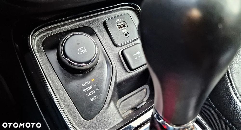 Jeep Compass 1.4 TMair Limited 4WD S&S - 16