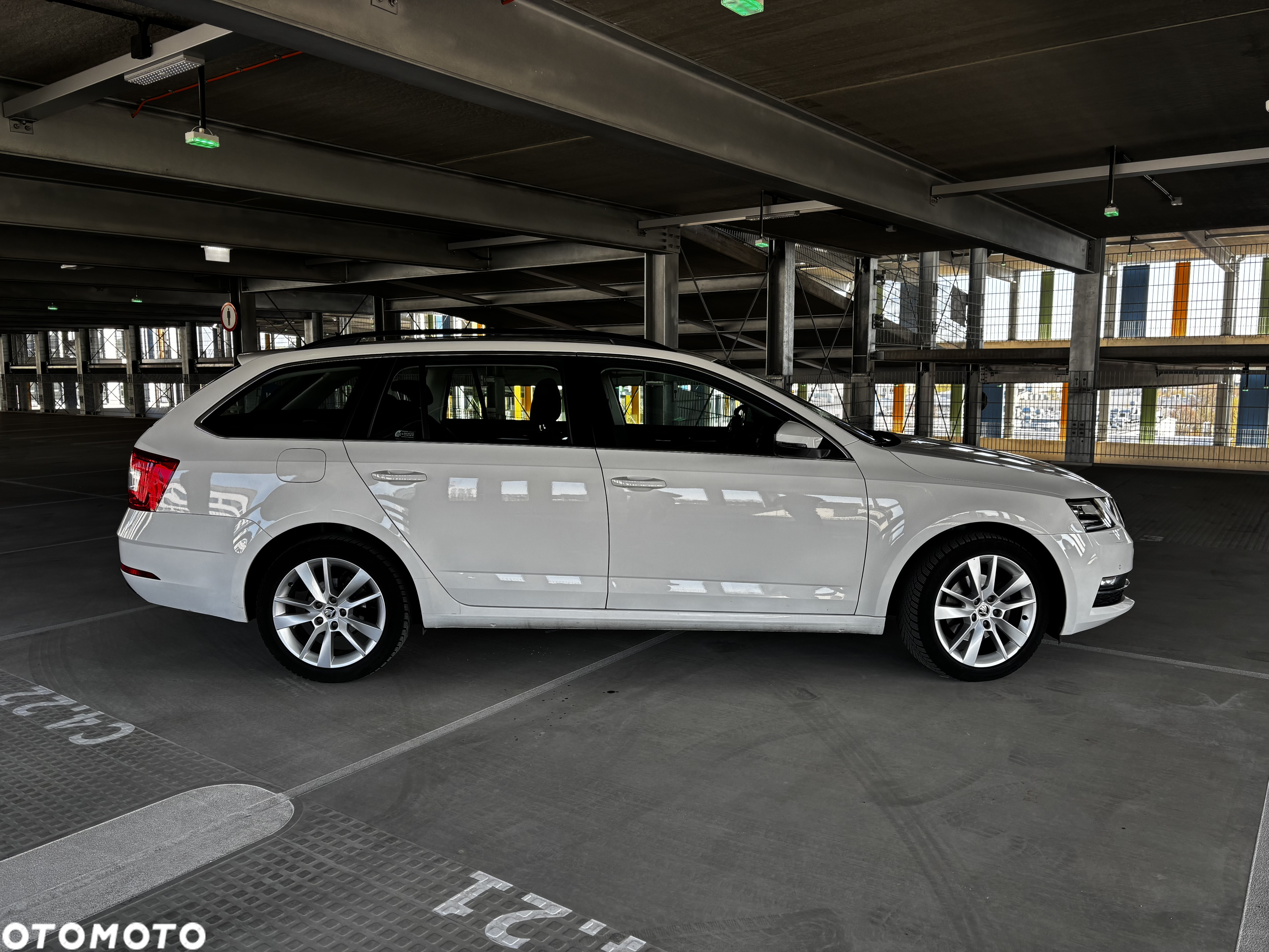 Skoda Octavia 2.0 TDI Style DSG - 5
