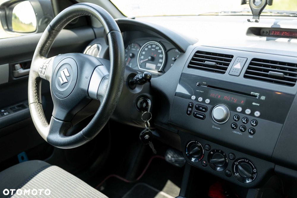 Suzuki Swift - 7
