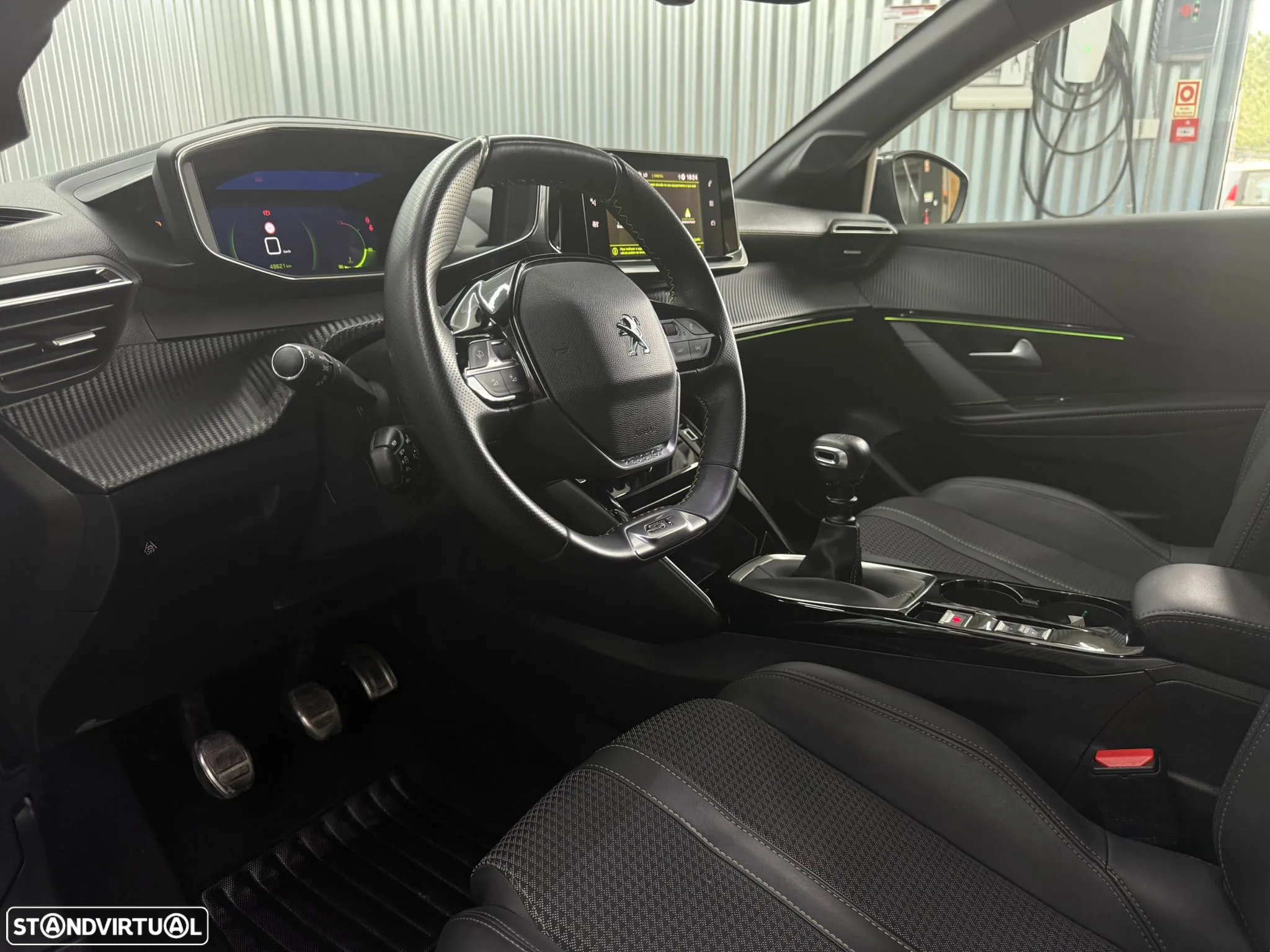 Peugeot 208 1.2 PureTech GT Line - 23