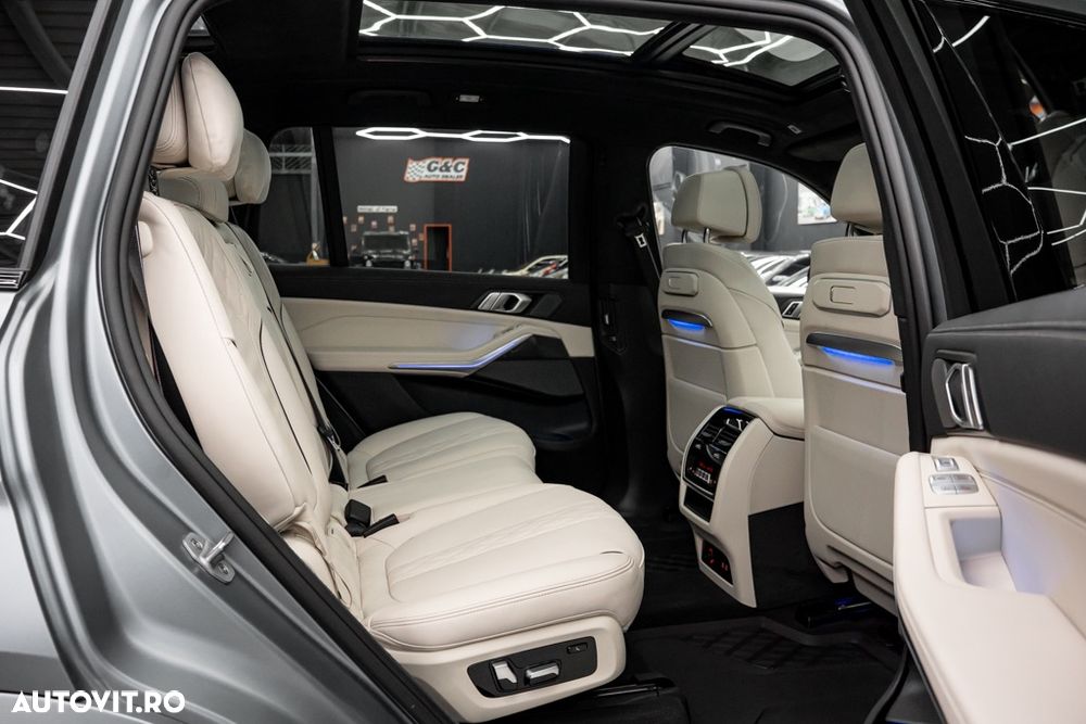 BMW X7 xDrive40d MHEV - 16