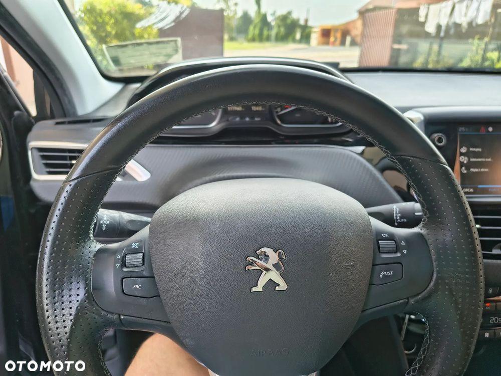 Peugeot 2008 PureTech 110 Stop&Start EAT6 Crossway - 23