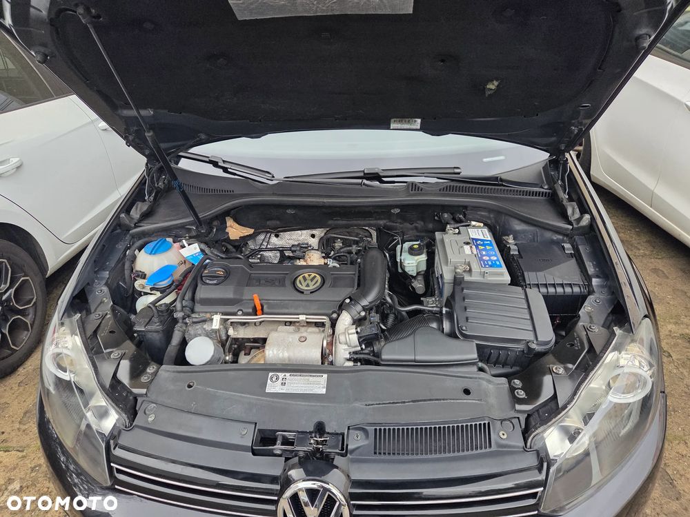 Volkswagen Golf - 9
