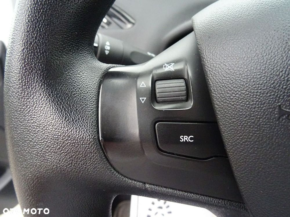 Peugeot 208 1.2 VTi Active - 19