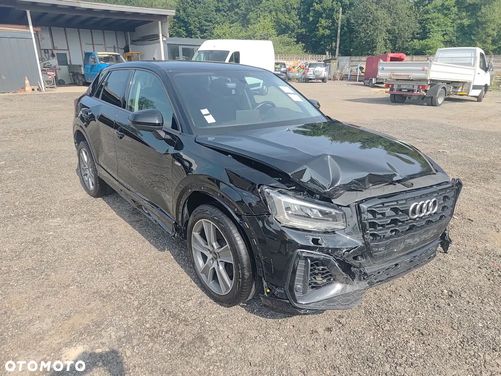 Audi Q2 35 TDI S tronic sport - 14