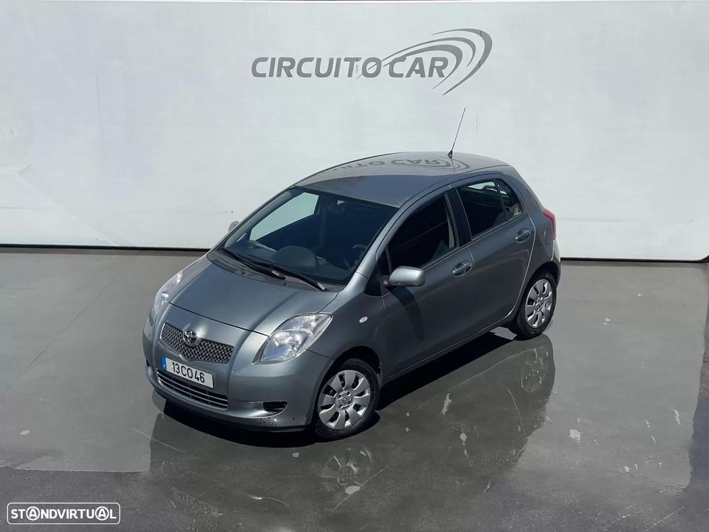 Toyota Yaris 1.0 VVT-i AC Manual - 10