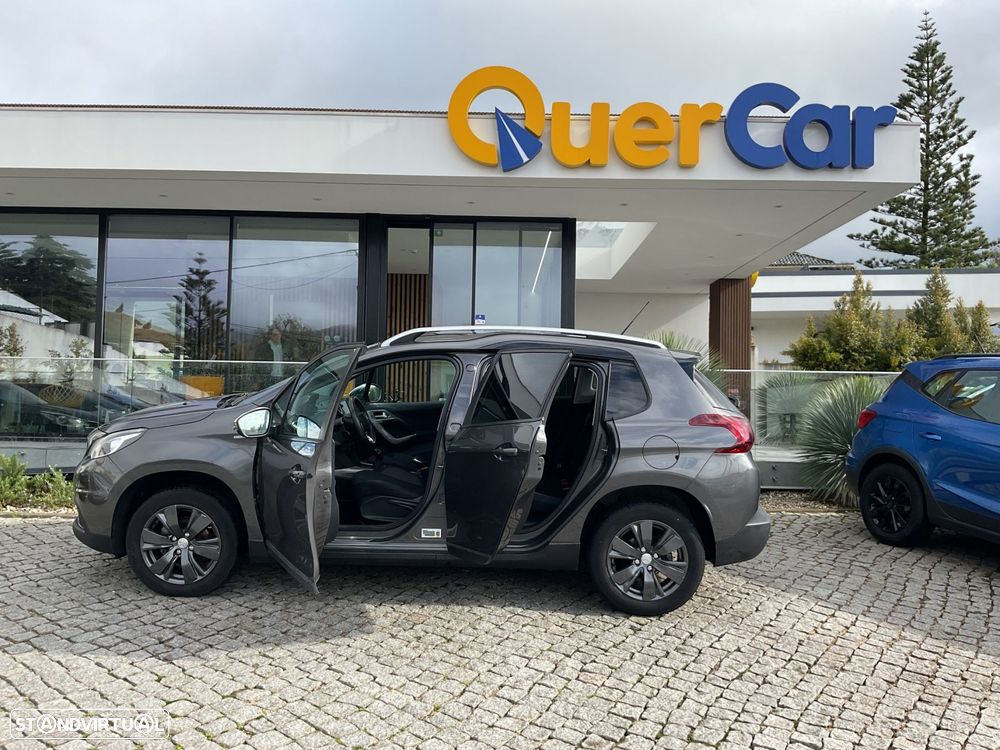 Peugeot 2008 1.2 PureTech Style - 8
