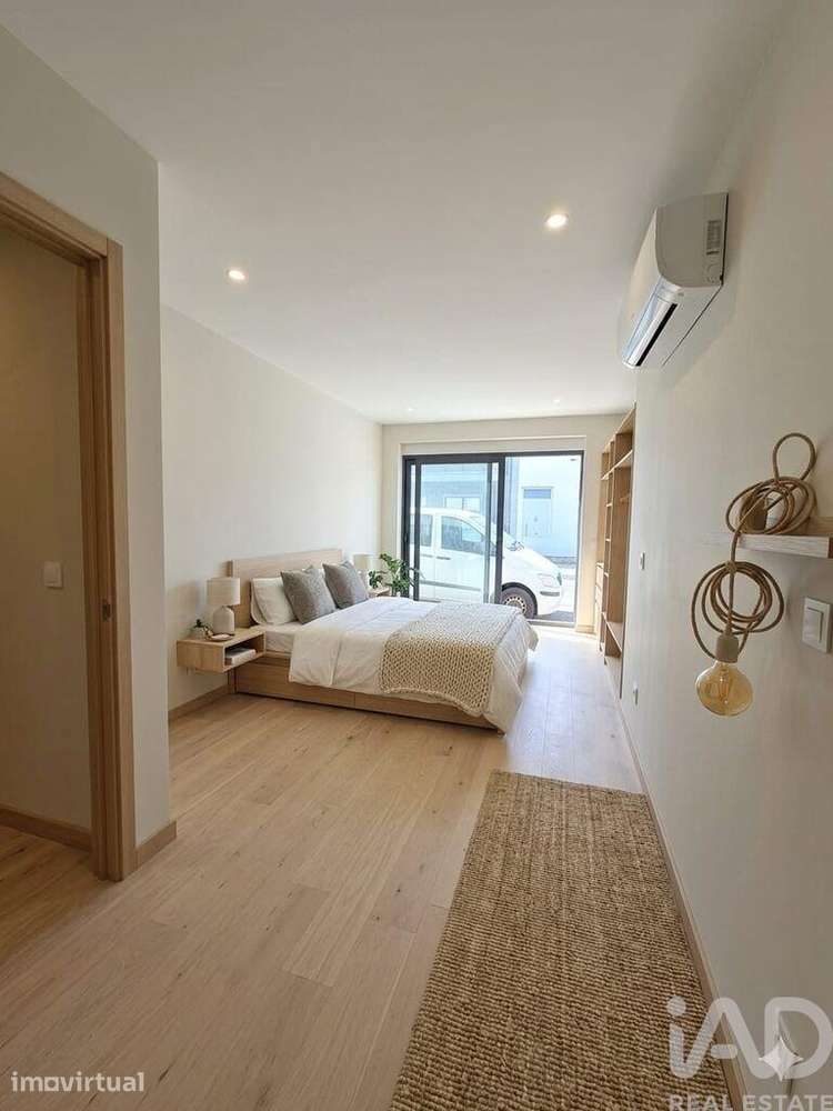 Apartamento T1 em Mafamude e Vilar do Paraíso de 42,00 m2 - Grande imagem: 3/6