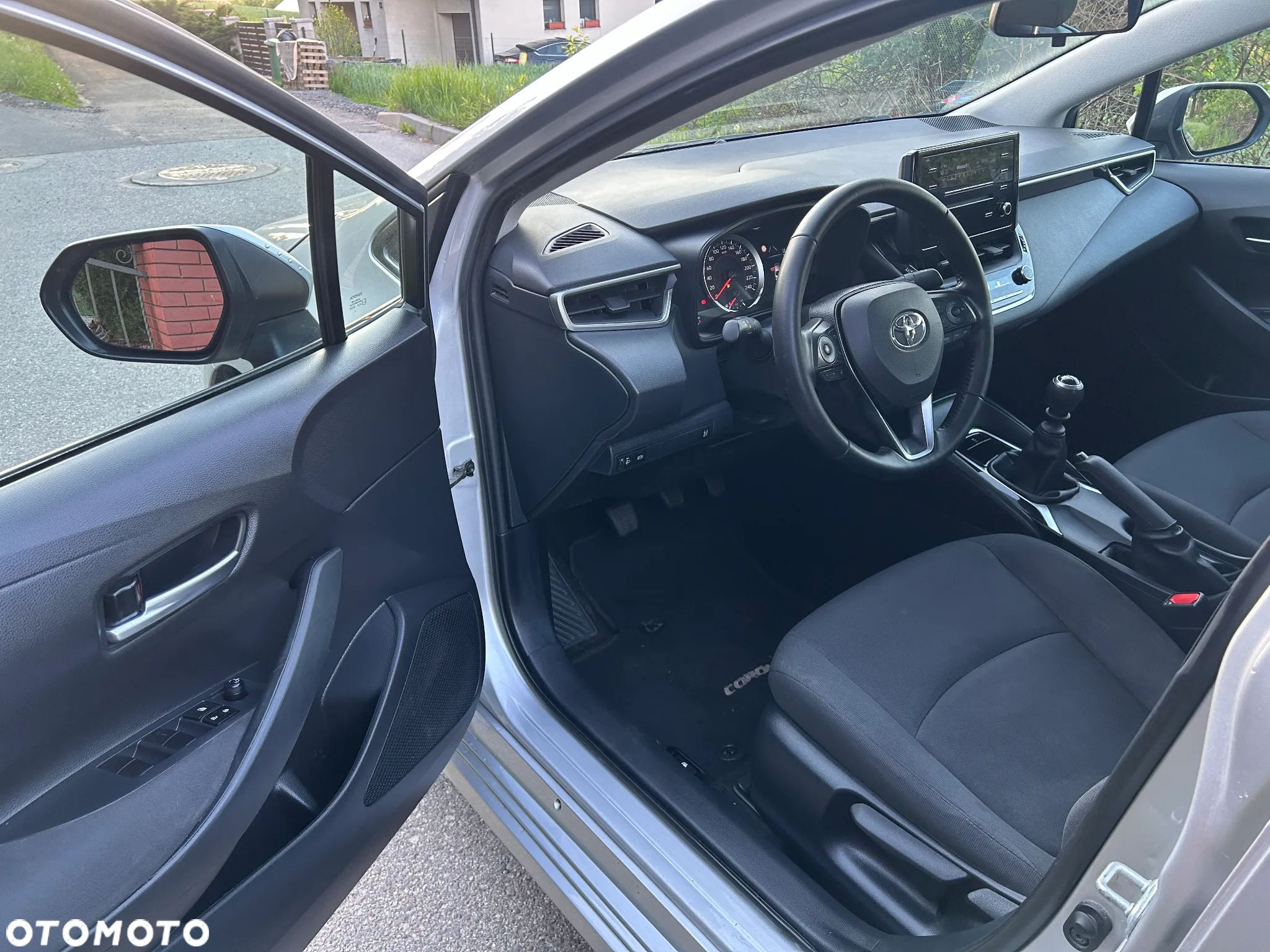 Toyota Corolla 1.6 Active - 11
