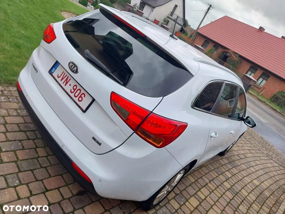 Kia Ceed - 22