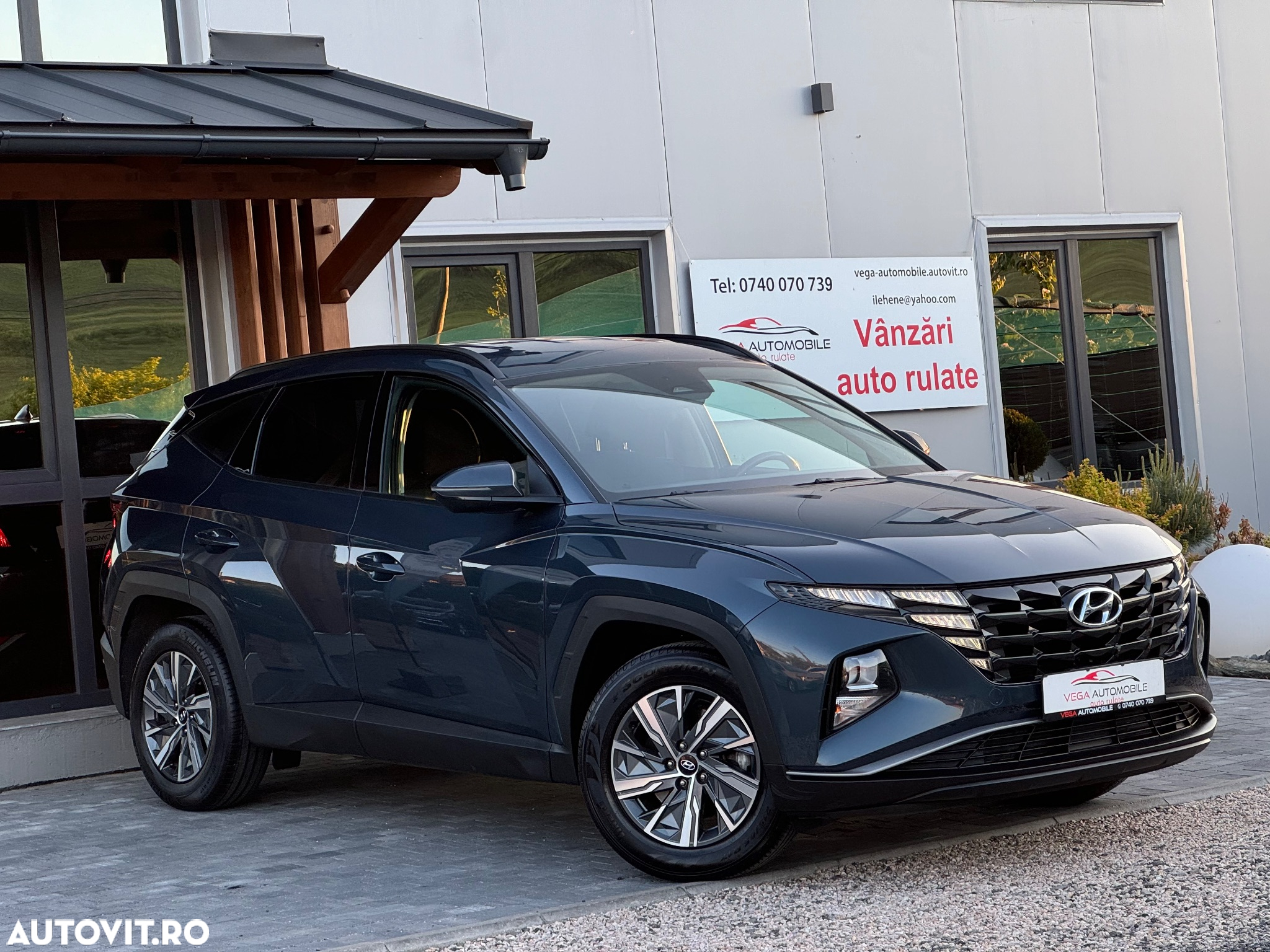 Hyundai Tucson - 2