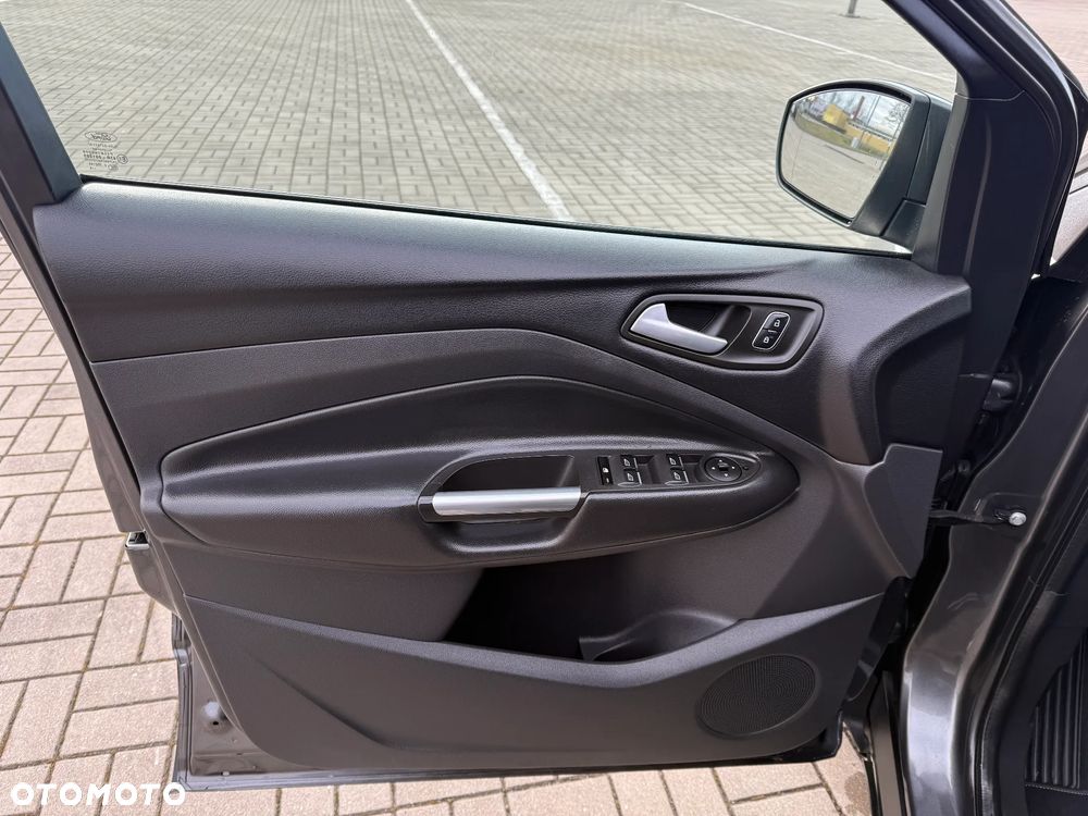 Ford Kuga 2.0 TDCi 4x4 Trend - 21