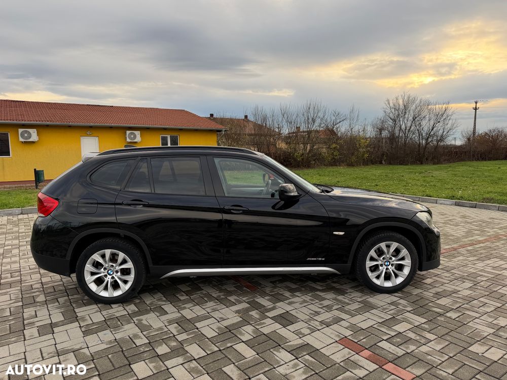 BMW X1 xDrive18d xLine - 8