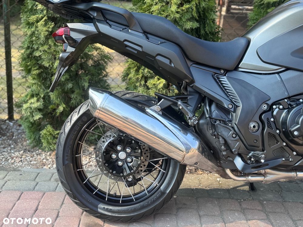 Honda VFR - 14