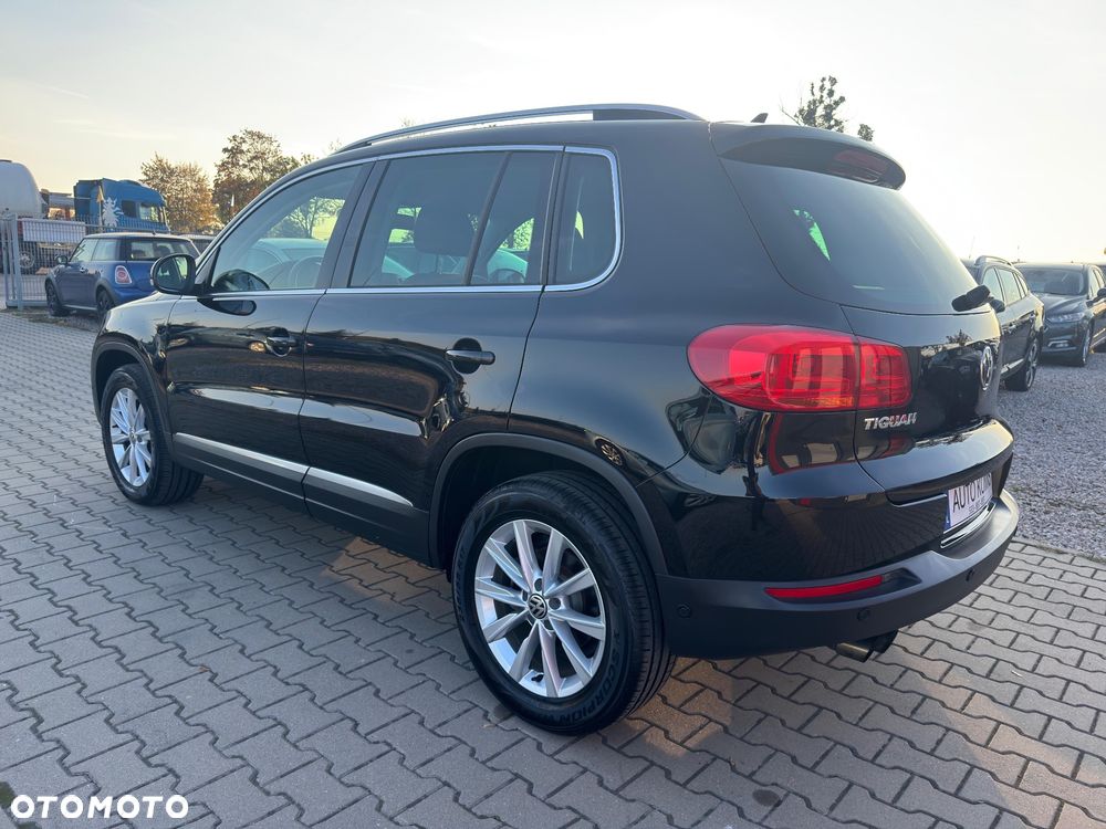 Volkswagen Tiguan - 4