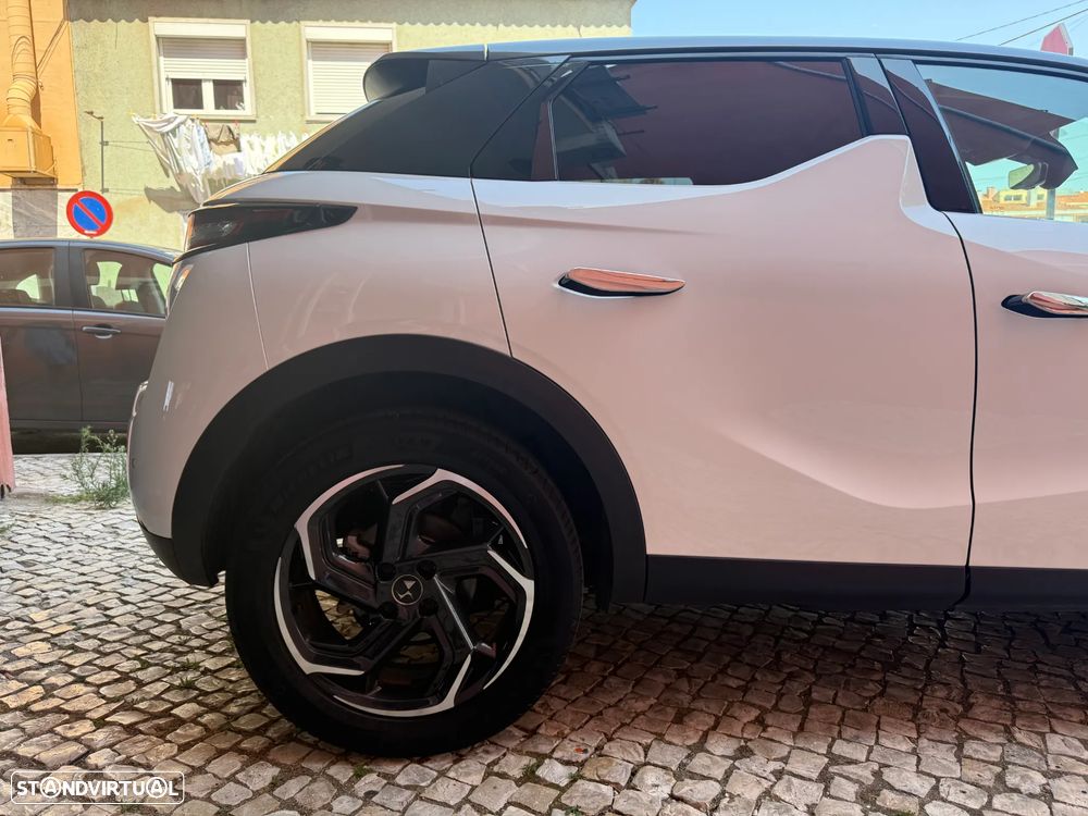 DS DS3 Crossback E-Tense Roofs of Paris - 12