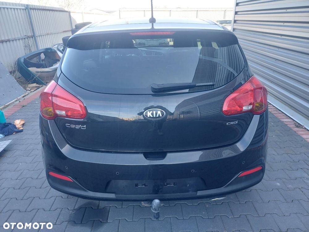 KOMPLETNY TYŁ KIA CEED II HATCHBACK 5D 1K - 1