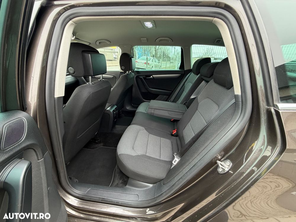 Volkswagen Passat 2.0 TDI BlueMotion Technology Business Edition - 30