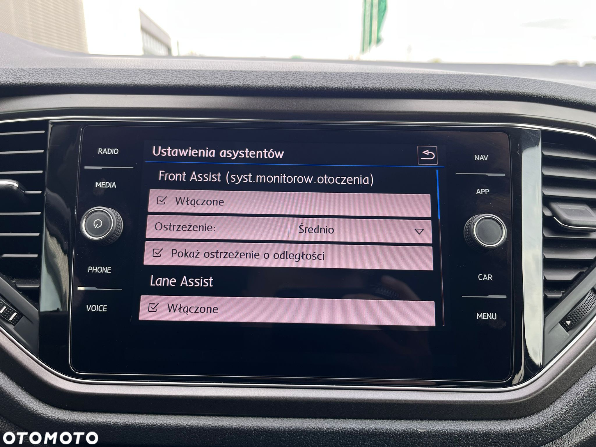 Volkswagen T-Roc 2.0 TDI SCR 4MOTION DSG Style - 34
