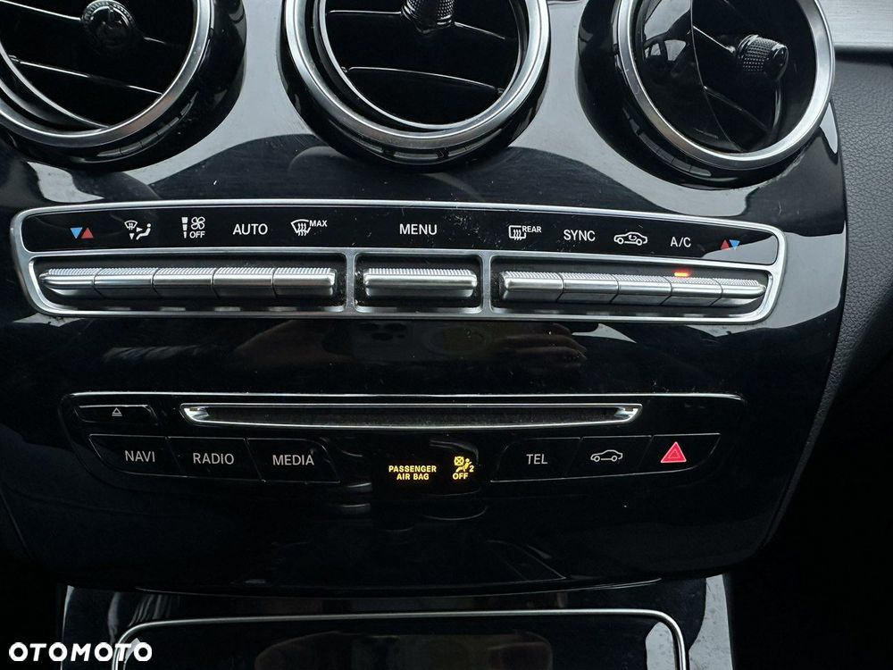 Mercedes-Benz Klasa C - 23