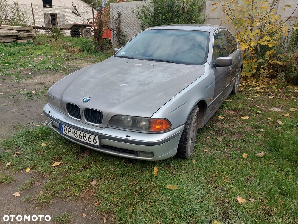BMW Seria 5 - 1