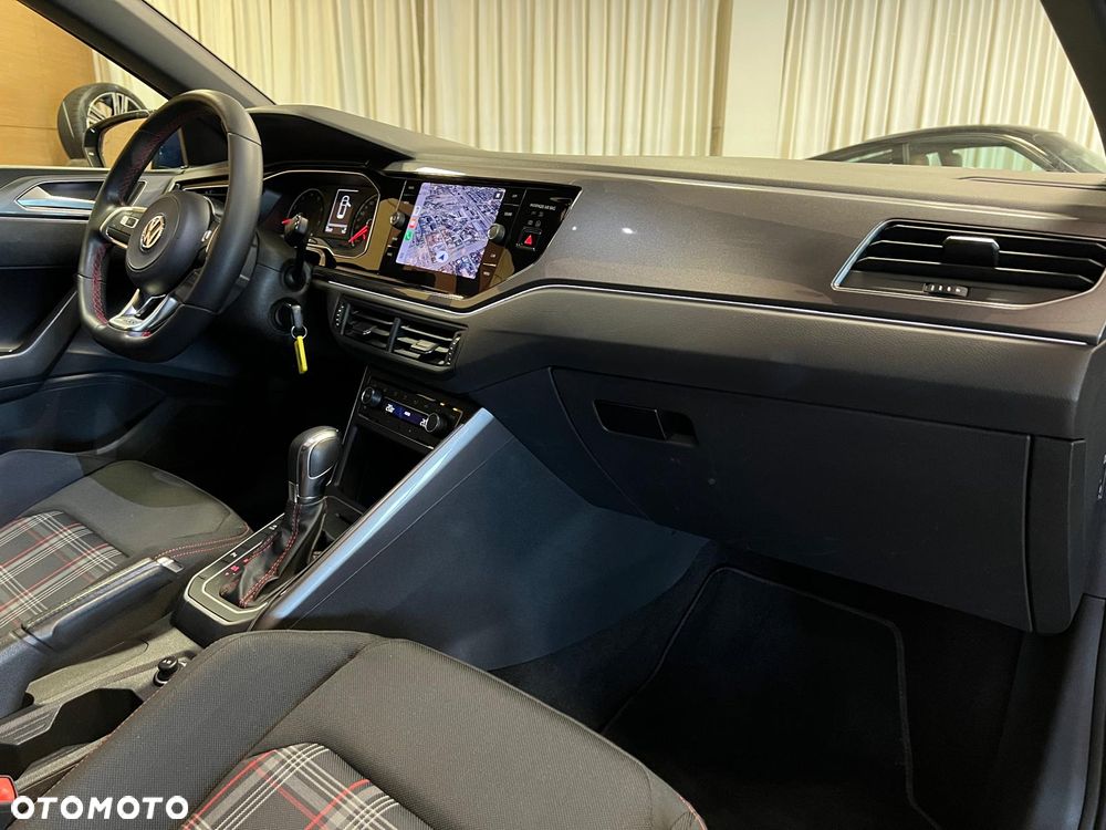 Volkswagen Polo - 21