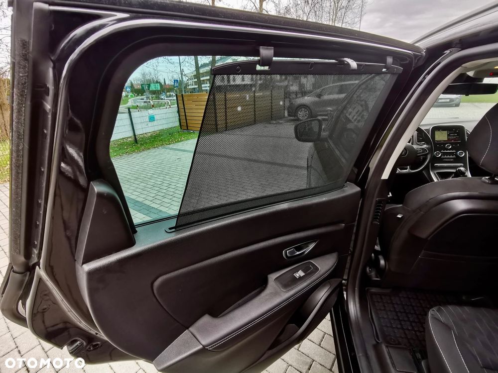 Renault Scenic ENERGY TCe 140 LIMITED - 17