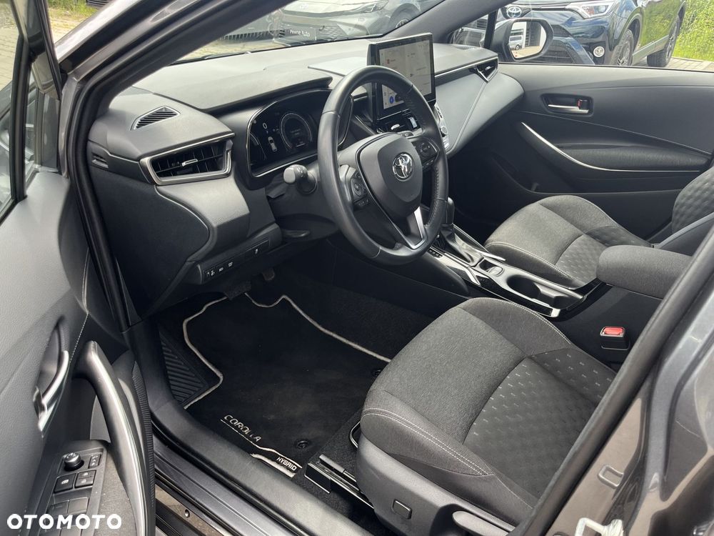 Toyota Corolla - 9