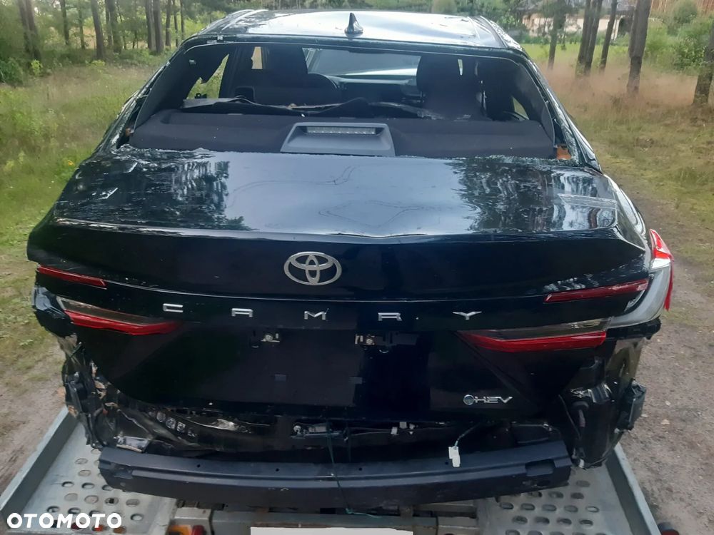 Toyota Camry 2.5 Hybrid Dynamic Force Comfort e-CVT - 6