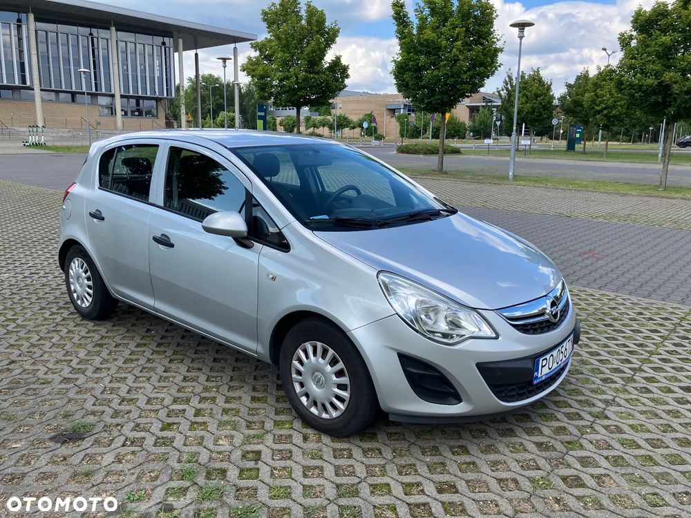 Opel Corsa 1.0 12V Essentia - 4
