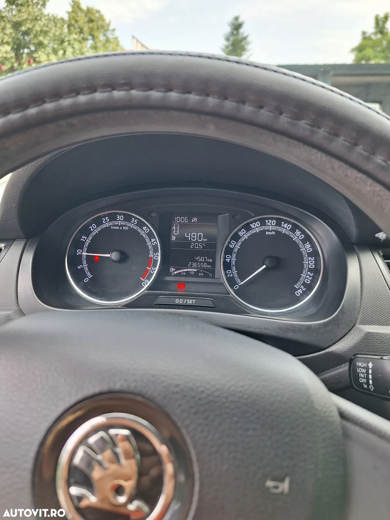 Skoda RAPID 1.6 TDI Ambition - 10