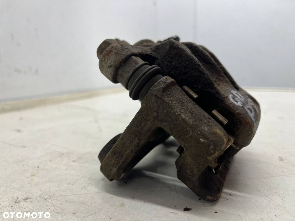 Zacisk hamulcowy Hyundai Grandeur IV Sonata V NF 05-11r. PRAWY tylny jarzmo prawy tył - 3