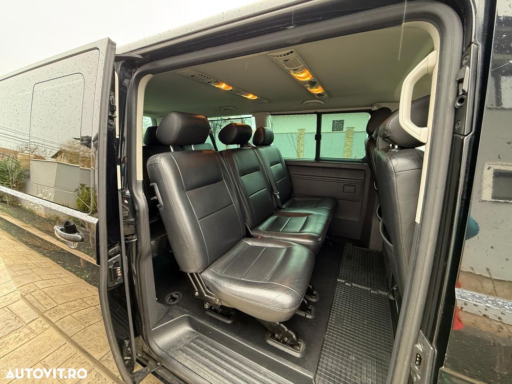 Volkswagen Caravelle - 5