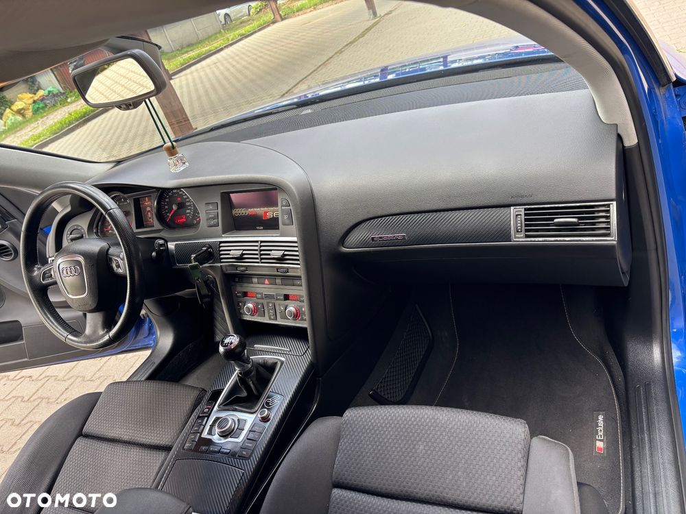 Audi A6 Avant 3.2 FSI quattro - 13