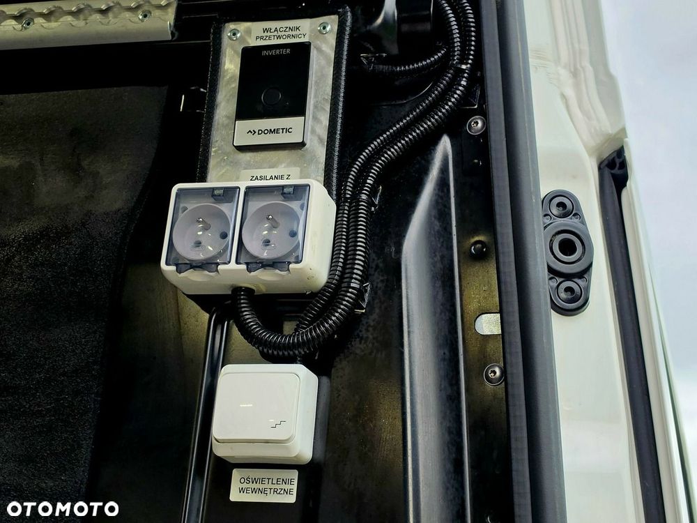Volkswagen Crafter - 14
