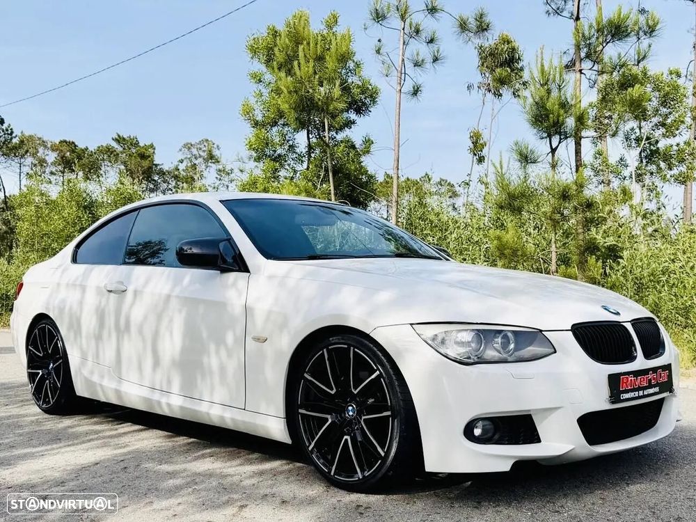 BMW 320 d Coupe Edição M - 3