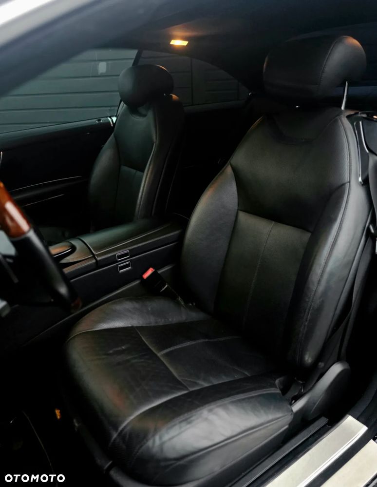 Mercedes-Benz CL 500 4Matic (BlueEFFICIENCY) 7G-TRONIC - 17