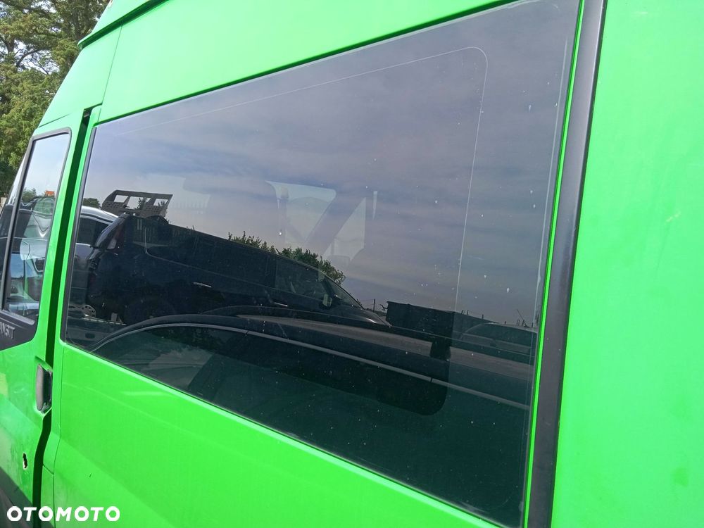 Szyba Lewa Prawa Boczna Ford Transit MK7 - 2
