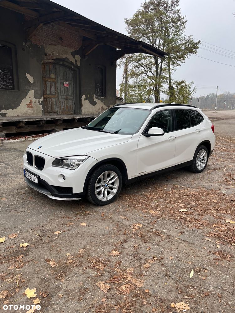 BMW X1 xDrive18d xLine - 9