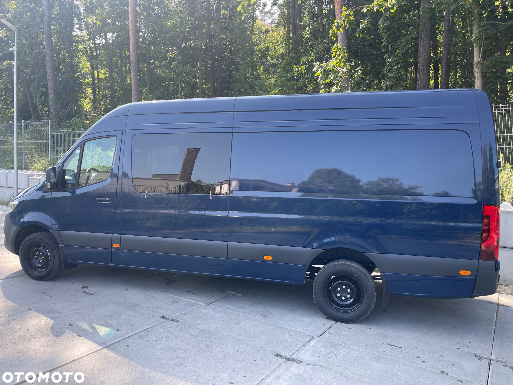 Mercedes-Benz Sprinter 317 - 4