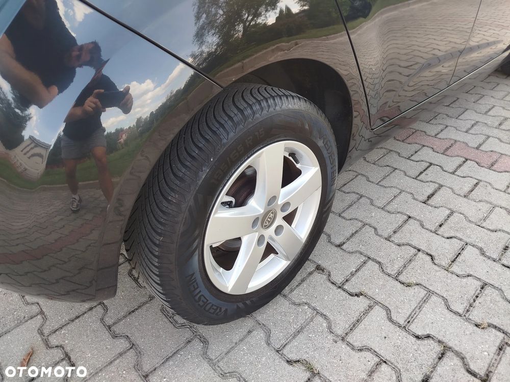 Kia Venga 1.4 CVVT Fifa World Cup Edition - 17