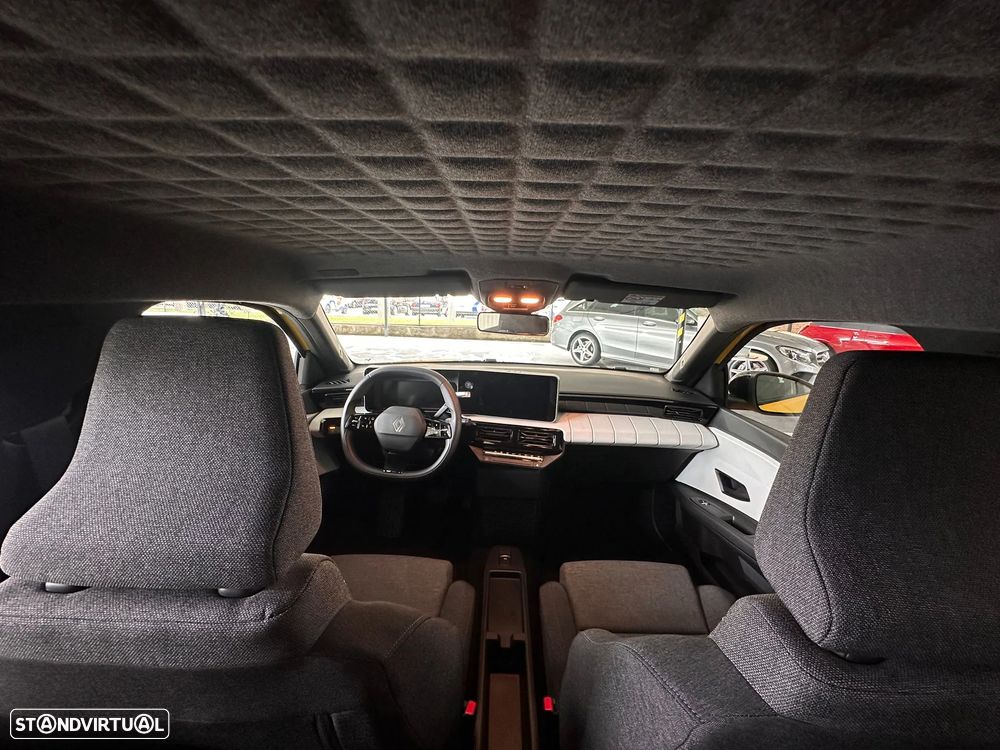 Renault 5 E-Tech 40 kWh Evolution Autonomia Urbana - 32