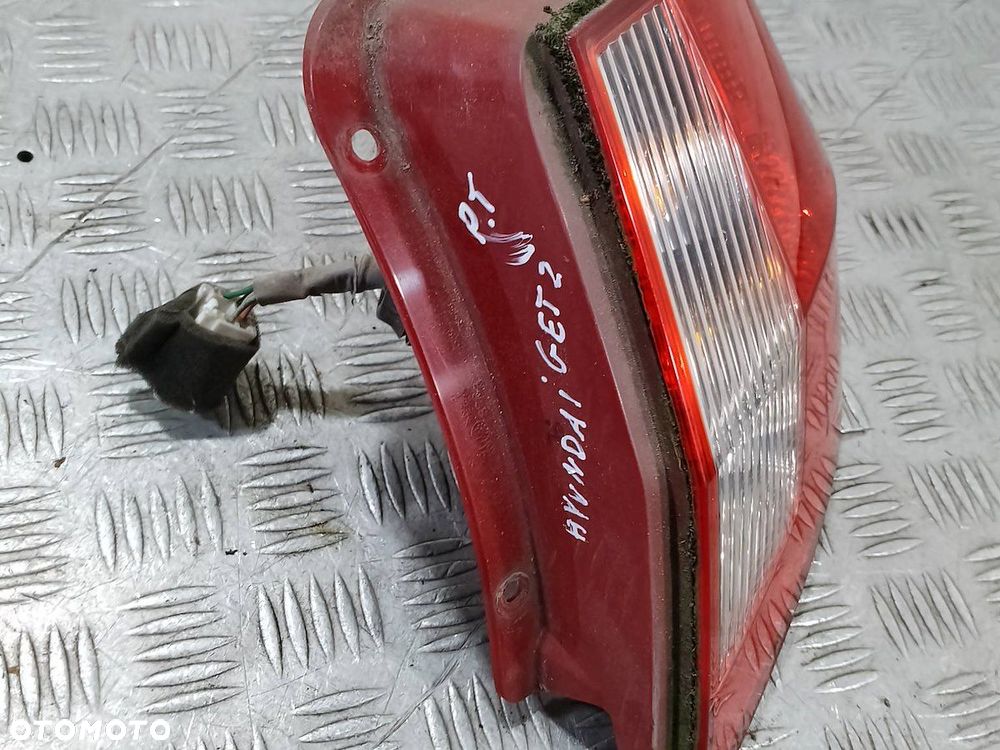 LAMPA TYLNA PRAWA HYUNDAI GETZ 92402-1C5XX HATCHBACK - 7