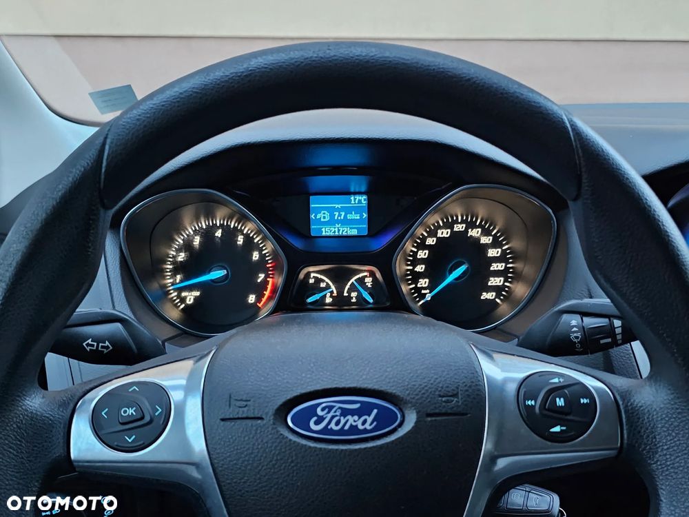 Ford Focus 1.6 Trend - 22