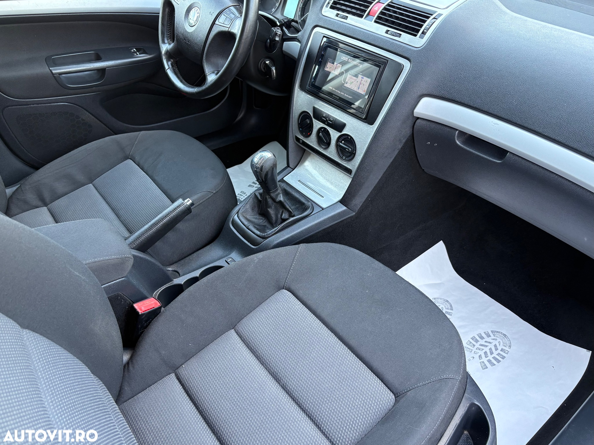 Skoda Octavia 2.0 TDI DPF Ambition - 6