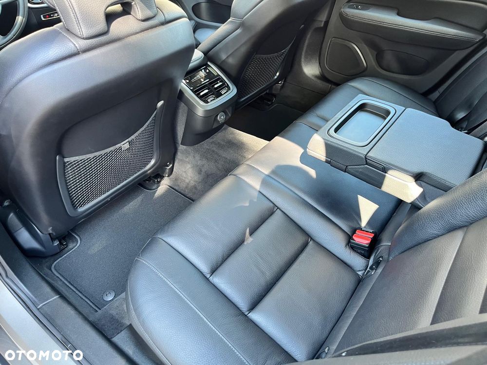 Volvo V60 B4 B Inscription - 35