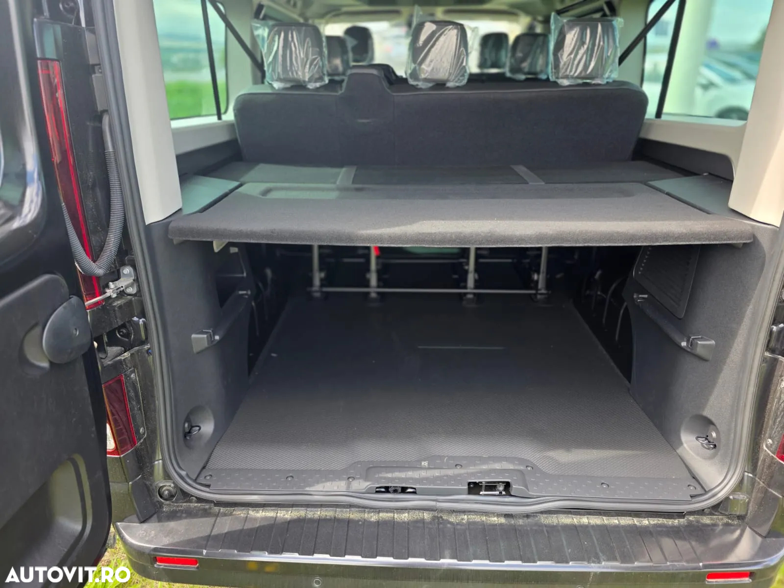 Renault Trafic Combi 2.0 Blue dCi 110 S&S L2 8+1 Zen - 13