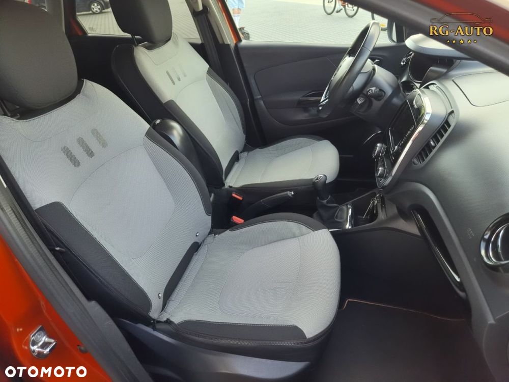 Renault Captur - 22